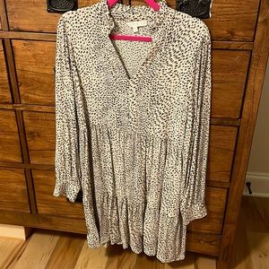 Karlie Dress Great Style and Fit - M